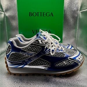 Bottega Veneta Men's Silver and Blue Mesh Sneakers